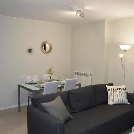 Apartamenticos Plaza Del Pilar I * Zaragoza