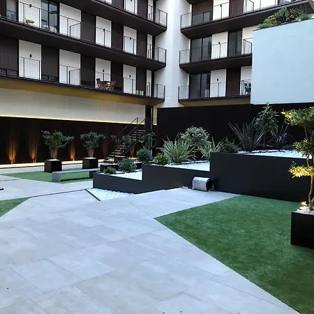 Apartamenticos Plaza Del Pilar I *