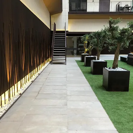 Apartamenticos Plaza Del Pilar I * Сарагоса