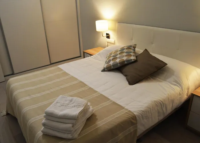 Apartamenticos Plaza Del Pilar I