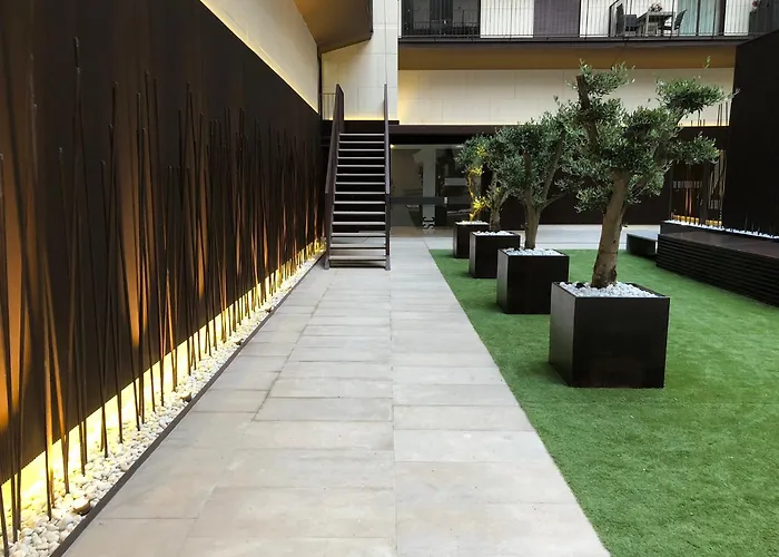 Apartamenticos Plaza Del Pilar I * Сарагоса